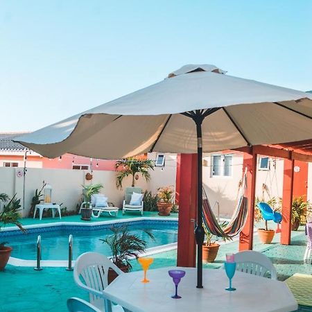Courtesy Apartments Aruba Oranjestad Eksteriør billede